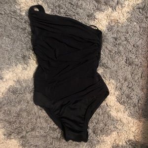 Miraclesuit jena one shoulder one piece black